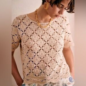 Sézane Dorine Top in Latté ☕️ • FR Small 🇫🇷 • 100% cotton crochet sweater